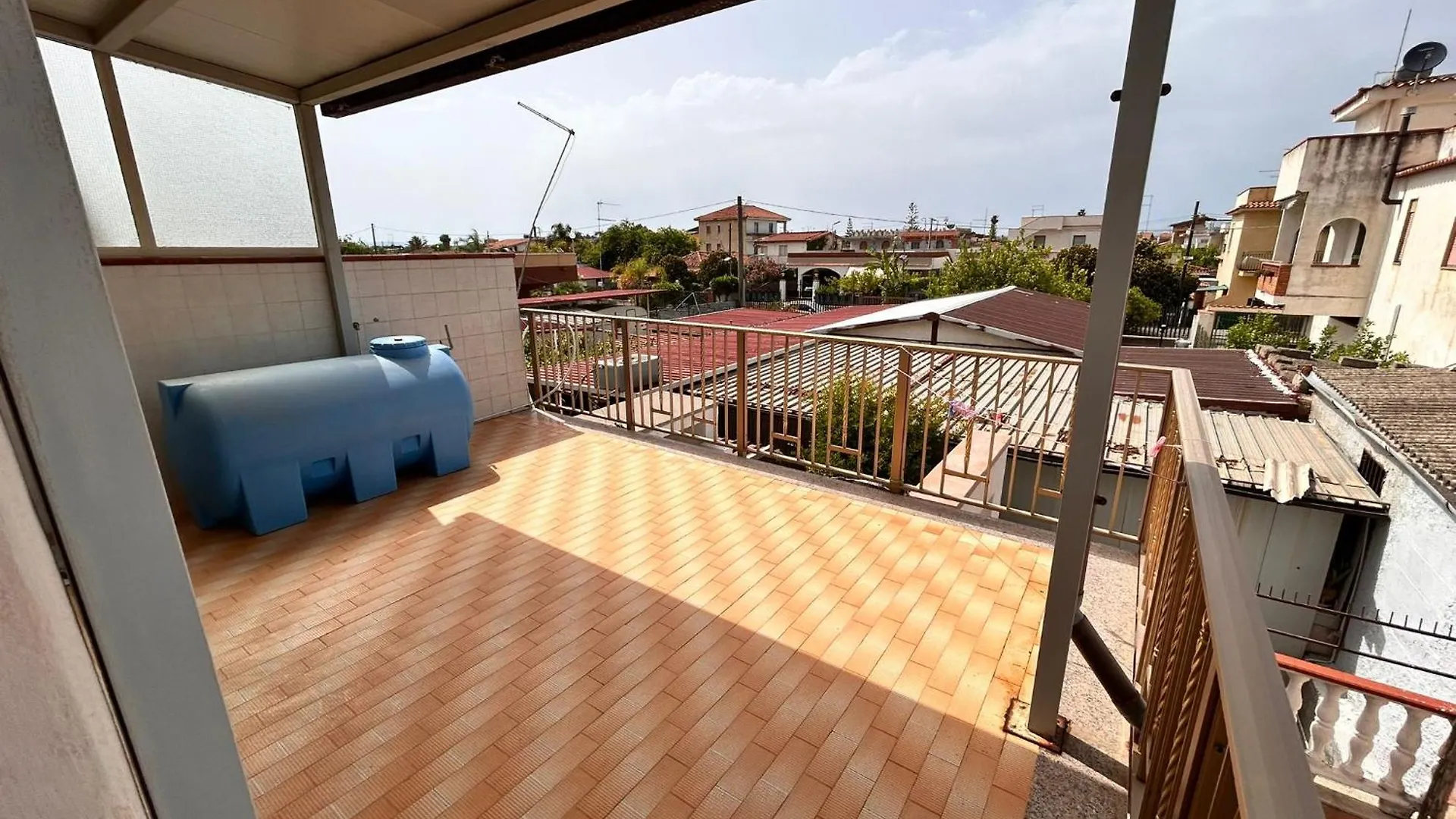 Appartamento Anthony House Agnone Bagni 0*,  Italia